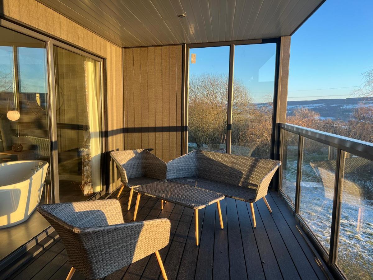 Loudoun Mains Luxury Lodges Newmilns Exterior photo
