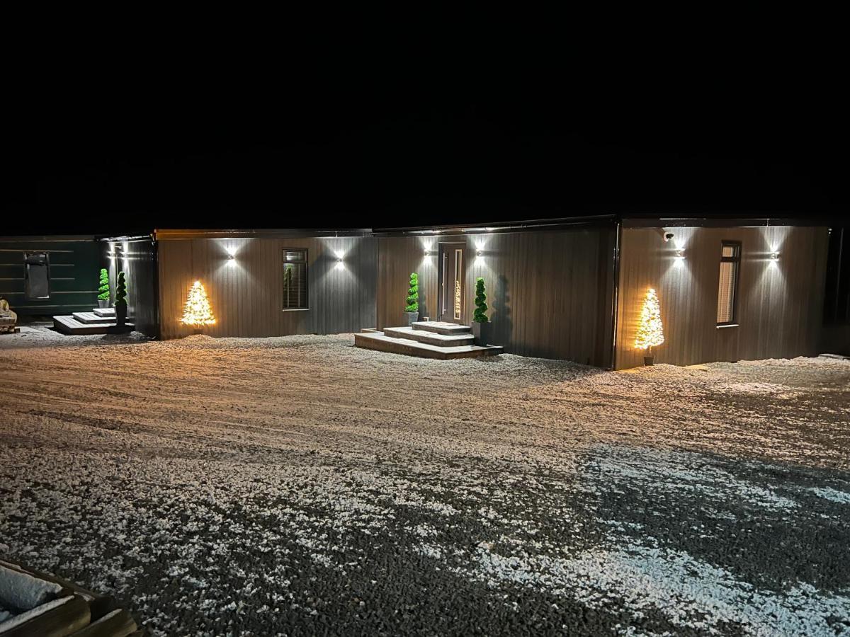 Loudoun Mains Luxury Lodges Newmilns Exterior photo